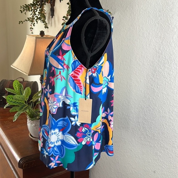 NWT Halogen | Navy Blue Pop Floral Print Tie Neck Flowy Blouse | Size Medium - Picture 3 of 11